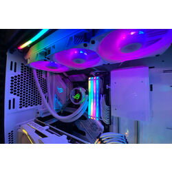 ASUS ROG Strix LC 240 - White - Product Image 1