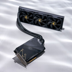 Gigabyte GeForce RTX 3090 Ti AORUS XTREME WaterForce - Product Image 1