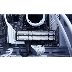 Kingston FURY Beast - White - Product Image 1