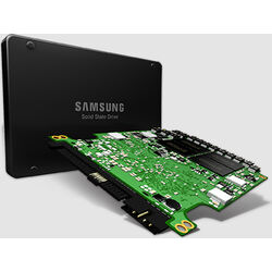 Samsung Enterprise PM1633a - Product Image 1