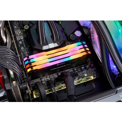 Corsair Vengeance RGB PRO - Black - Product Image 1