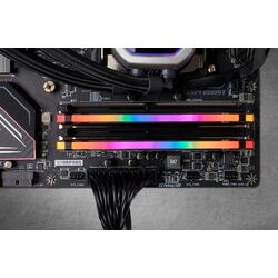 Corsair Vengeance RGB PRO - Black - Product Image 1